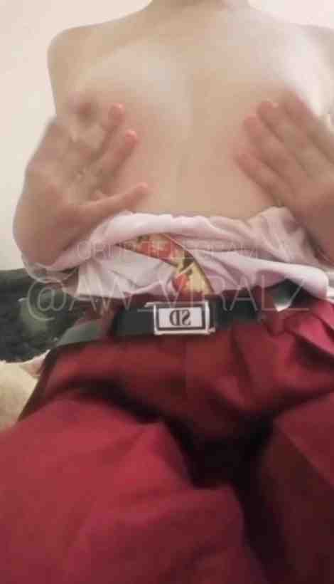 Background nonton video viral BOCIL SD Di Kelas Spil Spil Uting Saat Jam Istirahat Dood