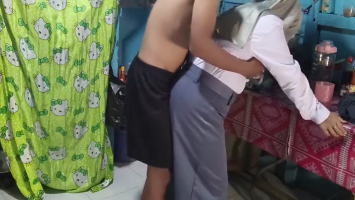 Background nonton video viral Bocil SMA Lagi Masak Didapur Malah Digrepe Sodok sodok Paksa